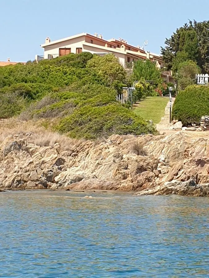Home On Sardinia Beach オルビア アパート