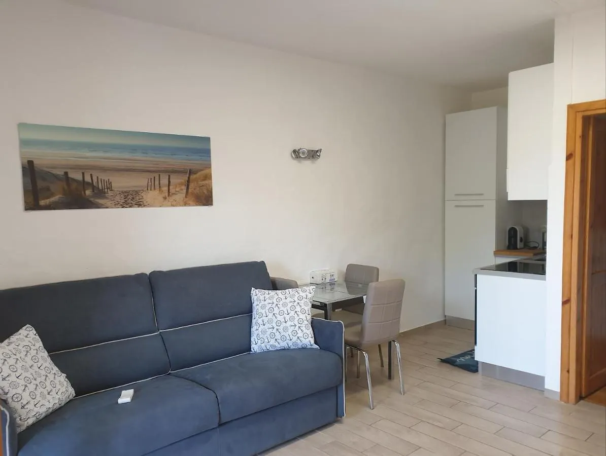 Home On Sardinia Beach 奧爾比亞 公寓