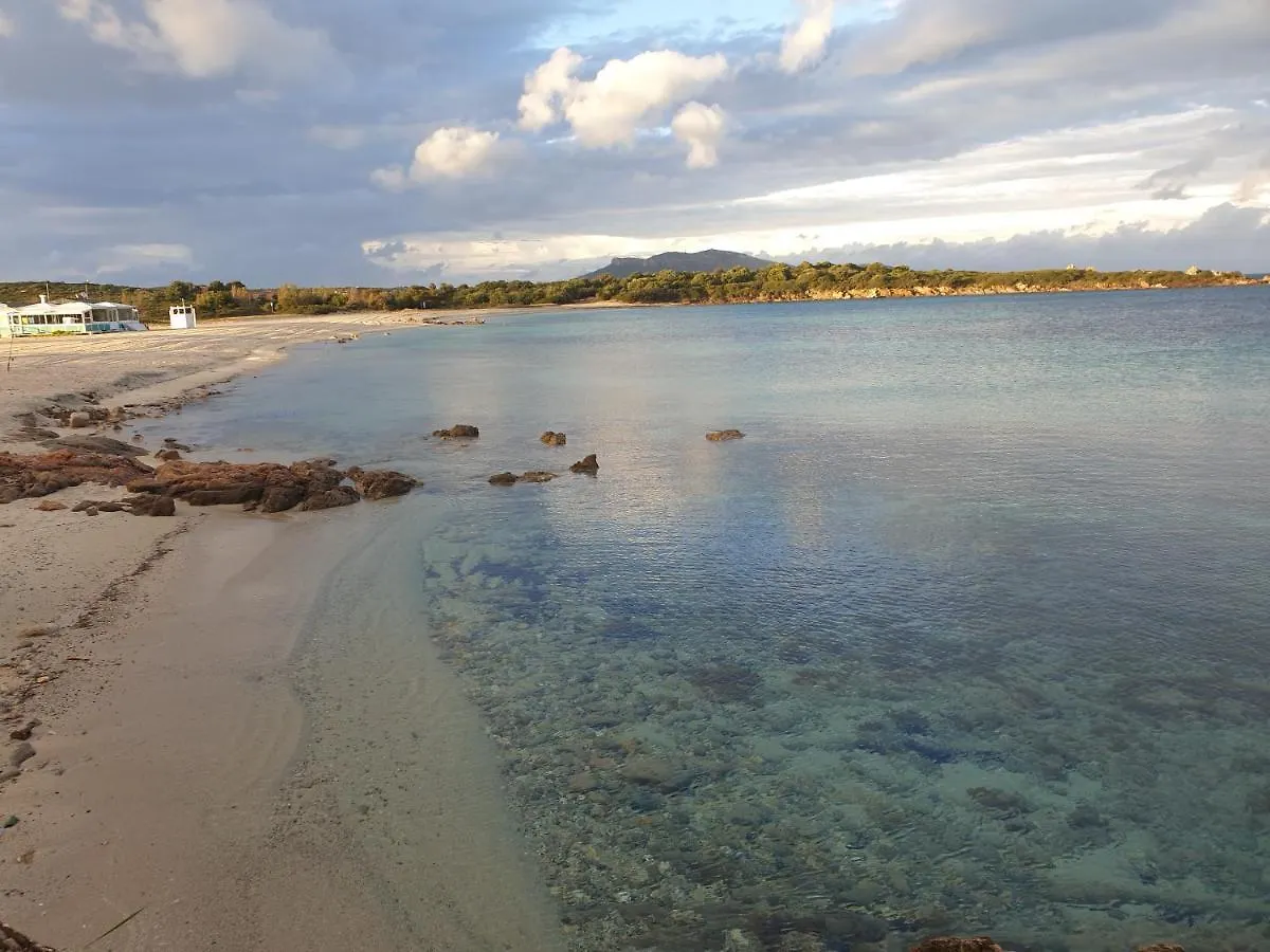 Home On Sardinia Beach オルビア